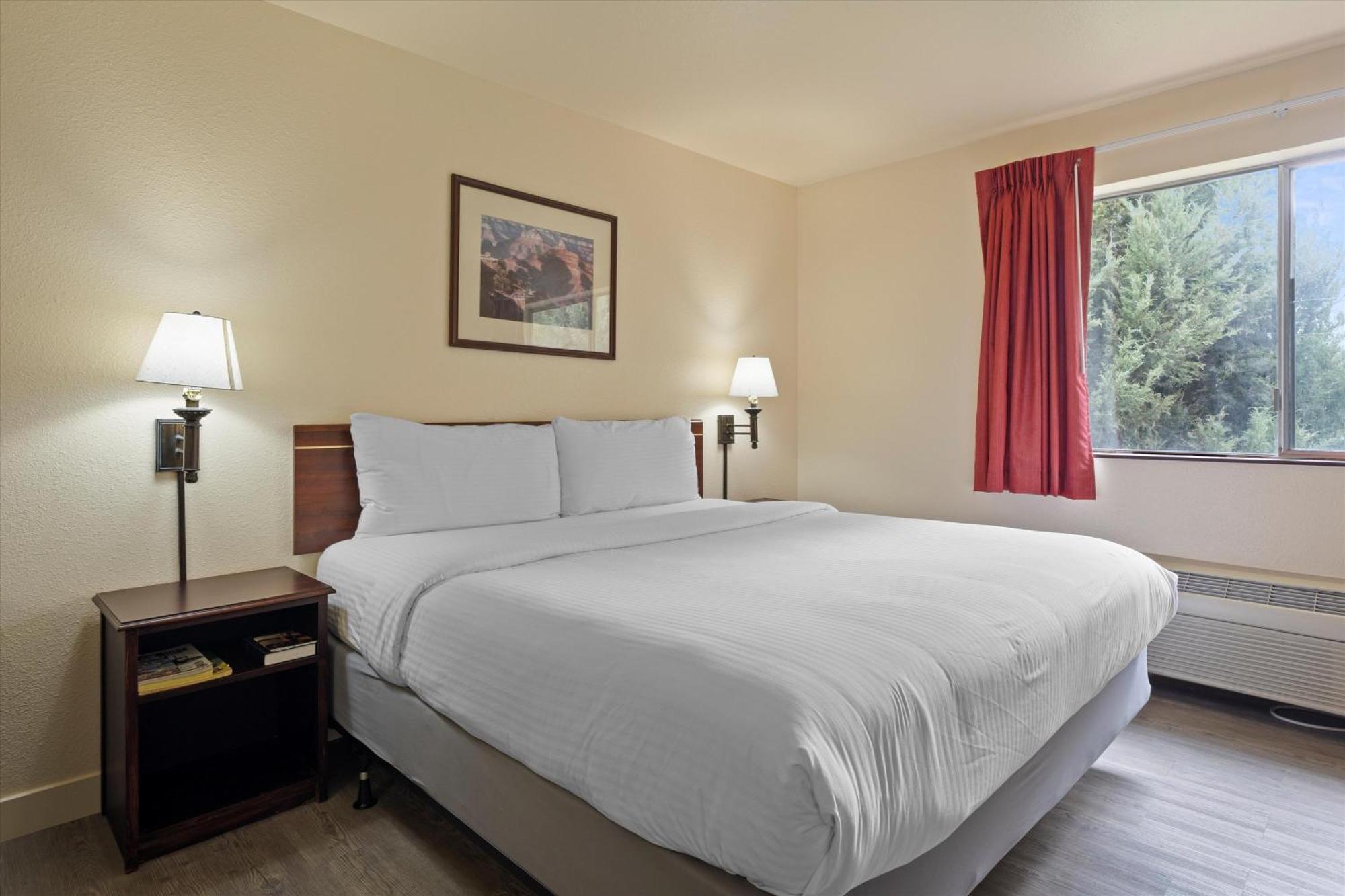 Quincy Inn And Suites מראה חיצוני תמונה